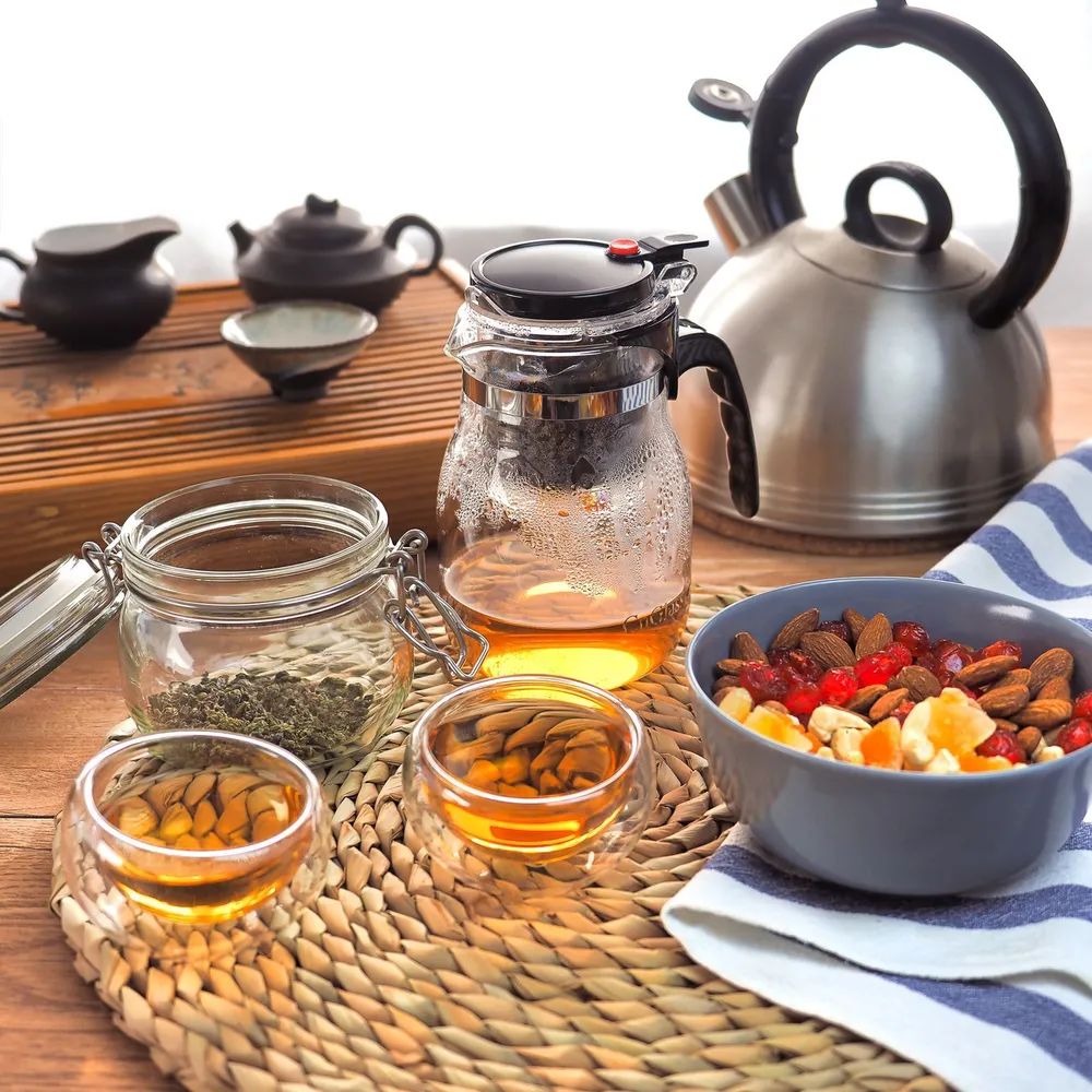 20,3 oz - 30,5 oz Teekessel mit herausnehmbarem Sieb und einem Knopf Klare Glasteekanne